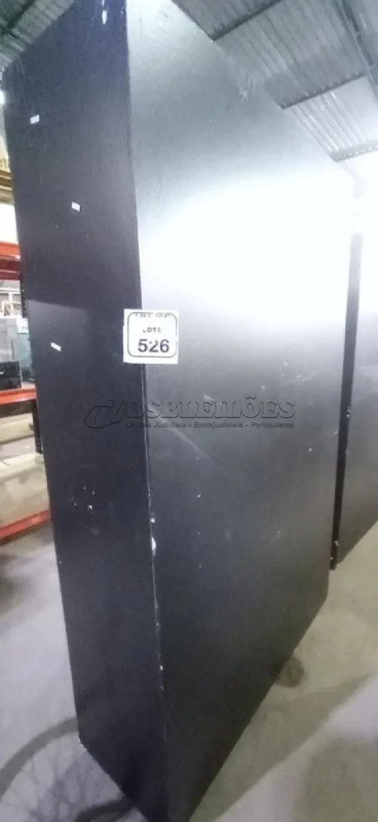 LOTE 526 - 01 PAREDE DE CENÁRIO PORTÁTIL DE 2,04X1,25X0,45. (NO ESTADO) ATENÇÃO! FAZER A VISITAÇÃO ANTES DE ARREMATAR, NÃO SABEMOS SE FUNCIONA, LEILÃO NÃO TEM GARANTIA E NEM DEVOLUÇÃO, SUJEITO A POSSÍVEIS AVARIAS VISÍVEIS/OCULTAS E/OU AUSÊNCIA DE COMPONENTES.