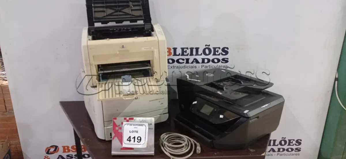 LOTE 419 - 03 IMPRESSORAS MODELO OFFICEJET PRO 6970, LASERJET 1022 E LASERJET P2055 MARCA HP. (NO ESTADO) ATENÇÃO! FAZER A VISITAÇÃO ANTES DE ARREMATAR, NÃO SABEMOS SE FUNCIONA, LEILÃO NÃO TEM GARANTIA E NEM DEVOLUÇÃO, SUJEITO A POSSÍVEIS AVARIAS VISÍVEIS/OCULTAS E/OU AUSÊNCIA DE COMPONENTES.