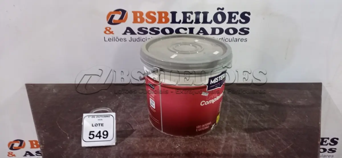 LOTE 549 - 01 BALDE DE TINTA PVA NA COR PALHA DE 14L MARCA MISTERLAR. (NO ESTADO) ATENÇÃO! FAZER A VISITAÇÃO ANTES DE ARREMATAR, NÃO SABEMOS SE FUNCIONA, LEILÃO NÃO TEM GARANTIA E NEM DEVOLUÇÃO, SUJEITO A POSSÍVEIS AVARIAS VISÍVEIS/OCULTAS E/OU AUSÊNCIA DE COMPONENTES.