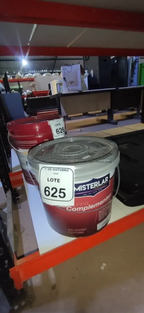 LOTE 625 - 01 BALDE DE TINTA PVA NA COR BRANCA DE 14L MARCA MISTERLAR. (NO ESTADO) ATENÇÃO! FAZER A VISITAÇÃO ANTES DE ARREMATAR, NÃO SABEMOS SE FUNCIONA, LEILÃO NÃO TEM GARANTIA E NEM DEVOLUÇÃO, SUJEITO A POSSÍVEIS AVARIAS VISÍVEIS/OCULTAS E/OU AUSÊNCIA DE COMPONENTES.