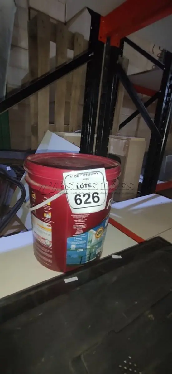 LOTE 626 - 01 BALDE DE TINTA ACRÍLICA SUPER PREMIUM NA COR BASE INTENSA SEMIBRILHO DE 16L MARCA RENNER. (NO ESTADO) ATENÇÃO! FAZER A VISITAÇÃO ANTES DE ARREMATAR, NÃO SABEMOS SE FUNCIONA, LEILÃO NÃO TEM GARANTIA E NEM DEVOLUÇÃO, SUJEITO A POSSÍVEIS AVARIAS VISÍVEIS/OCULTAS E/OU AUSÊNCIA DE COMPONENTES.
