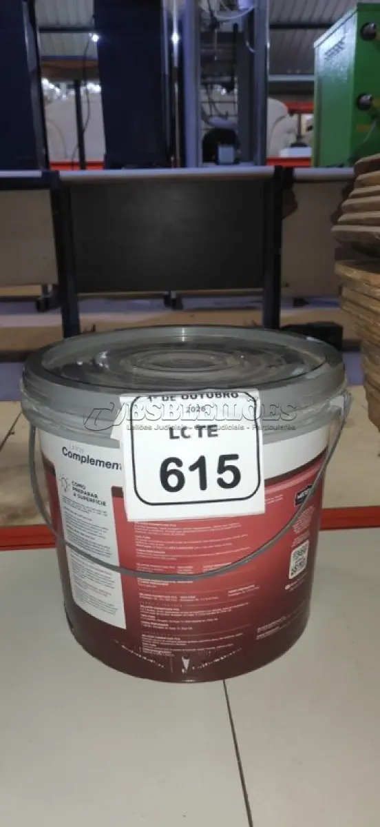LOTE 615 - 01 BALDE DE TINTA PVA NA COR AREIA DE 16L MARCA MISTERLAR. (NO ESTADO) ATENÇÃO! FAZER A VISITAÇÃO ANTES DE ARREMATAR, NÃO SABEMOS SE FUNCIONA, LEILÃO NÃO TEM GARANTIA E NEM DEVOLUÇÃO, SUJEITO A POSSÍVEIS AVARIAS VISÍVEIS/OCULTAS E/OU AUSÊNCIA DE COMPONENTES.