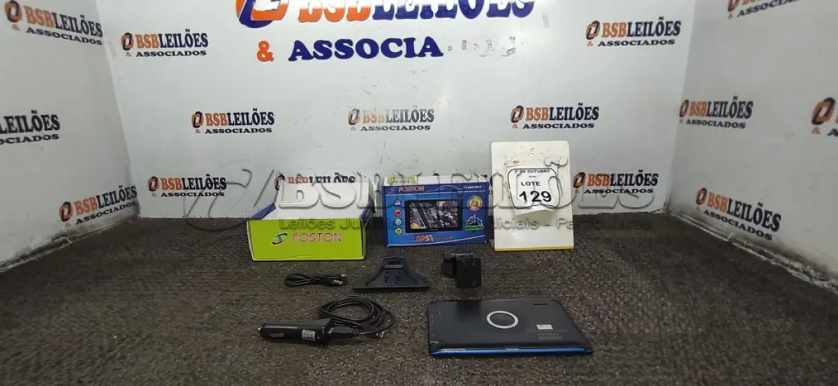 LOTE 129 - 02 GPS MARCA FOSTON. (NO ESTADO) ATENÇÃO! FAZER A VISITAÇÃO ANTES DE ARREMATAR, NÃO SABEMOS SE FUNCIONA, LEILÃO NÃO TEM GARANTIA E NEM DEVOLUÇÃO, SUJEITO A POSSÍVEIS AVARIAS VISÍVEIS/OCULTAS E/OU AUSÊNCIA DE COMPONENTES.
