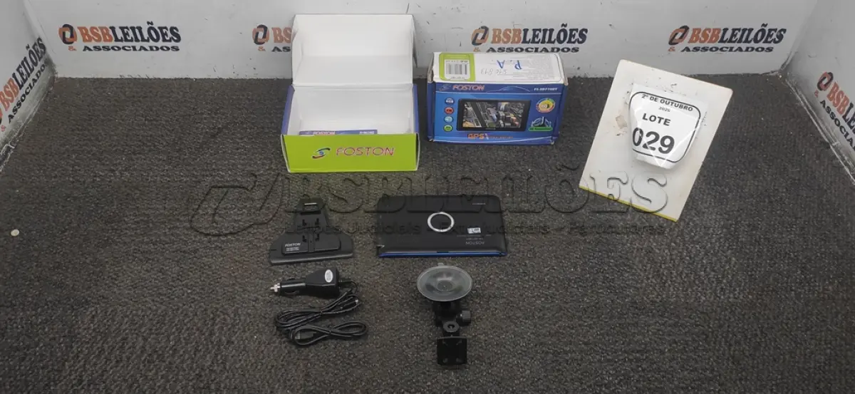 LOTE 029 - 02 GPS MARCA FOSTON. (NO ESTADO) ATENÇÃO! FAZER A VISITAÇÃO ANTES DE ARREMATAR, NÃO SABEMOS SE FUNCIONA, LEILÃO NÃO TEM GARANTIA E NEM DEVOLUÇÃO, SUJEITO A POSSÍVEIS AVARIAS VISÍVEIS/OCULTAS E/OU AUSÊNCIA DE COMPONENTES.