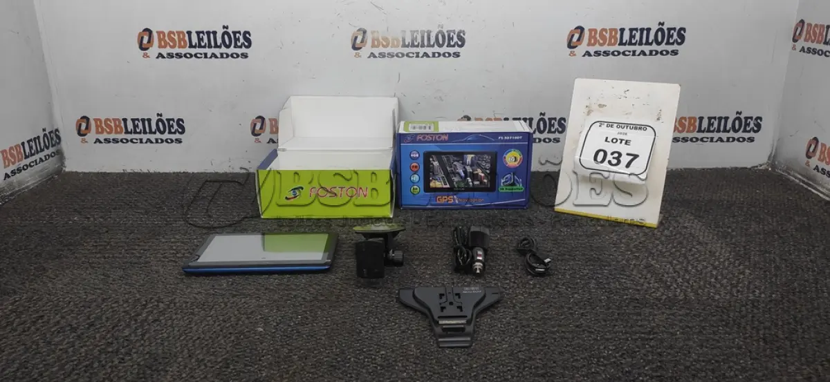 LOTE 037 - 02 GPS MARCA FOSTON. (NO ESTADO) ATENÇÃO! FAZER A VISITAÇÃO ANTES DE ARREMATAR, NÃO SABEMOS SE FUNCIONA, LEILÃO NÃO TEM GARANTIA E NEM DEVOLUÇÃO, SUJEITO A POSSÍVEIS AVARIAS VISÍVEIS/OCULTAS E/OU AUSÊNCIA DE COMPONENTES.