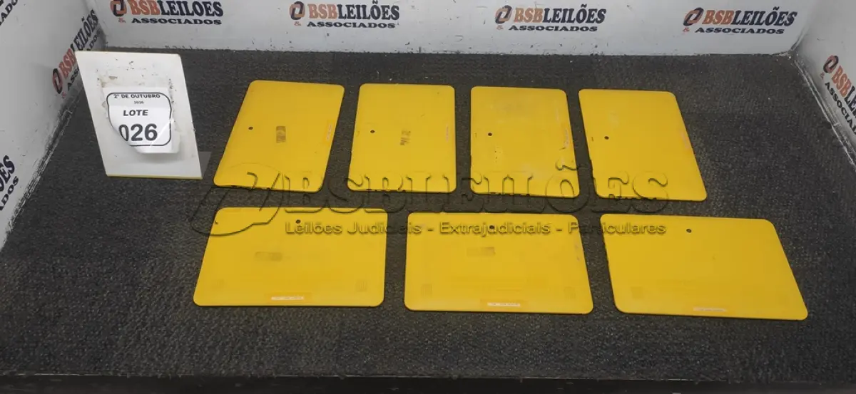 LOTE 026 - 07 TABLETS ESCOLARES MARCA POSITIVO SEM CARREGADOR. (NO ESTADO) ATENÇÃO! FAZER A VISITAÇÃO ANTES DE ARREMATAR, NÃO SABEMOS SE FUNCIONA, LEILÃO NÃO TEM GARANTIA E NEM DEVOLUÇÃO, SUJEITO A POSSÍVEIS AVARIAS VISÍVEIS/OCULTAS E/OU AUSÊNCIA DE COMPONENTES.