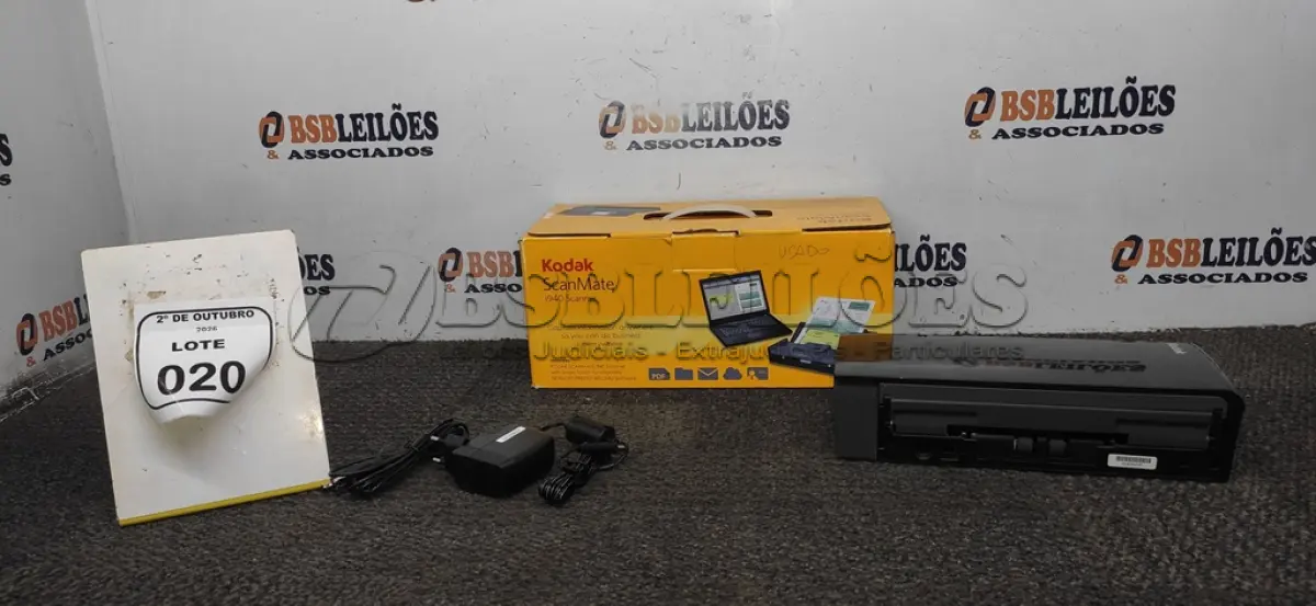 LOTE 020 - 01 SCANNER MODELO I940 MARCA KODAK. (NO ESTADO) ATENÇÃO! FAZER A VISITAÇÃO ANTES DE ARREMATAR, NÃO SABEMOS SE FUNCIONA, LEILÃO NÃO TEM GARANTIA E NEM DEVOLUÇÃO, SUJEITO A POSSÍVEIS AVARIAS VISÍVEIS/OCULTAS E/OU AUSÊNCIA DE COMPONENTES.