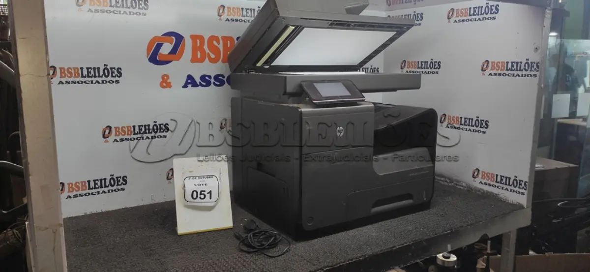 LOTE 051 - 01 IMPRESSORA MULTIFUNCIONAL MODELO OFFICEJET PRO X476DW MFP MARCA HP. (NO ESTADO) ATENÇÃO! FAZER A VISITAÇÃO ANTES DE ARREMATAR, NÃO SABEMOS SE FUNCIONA, LEILÃO NÃO TEM GARANTIA E NEM DEVOLUÇÃO, SUJEITO A POSSÍVEIS AVARIAS VISÍVEIS/OCULTAS E/OU AUSÊNCIA DE COMPONENTES.