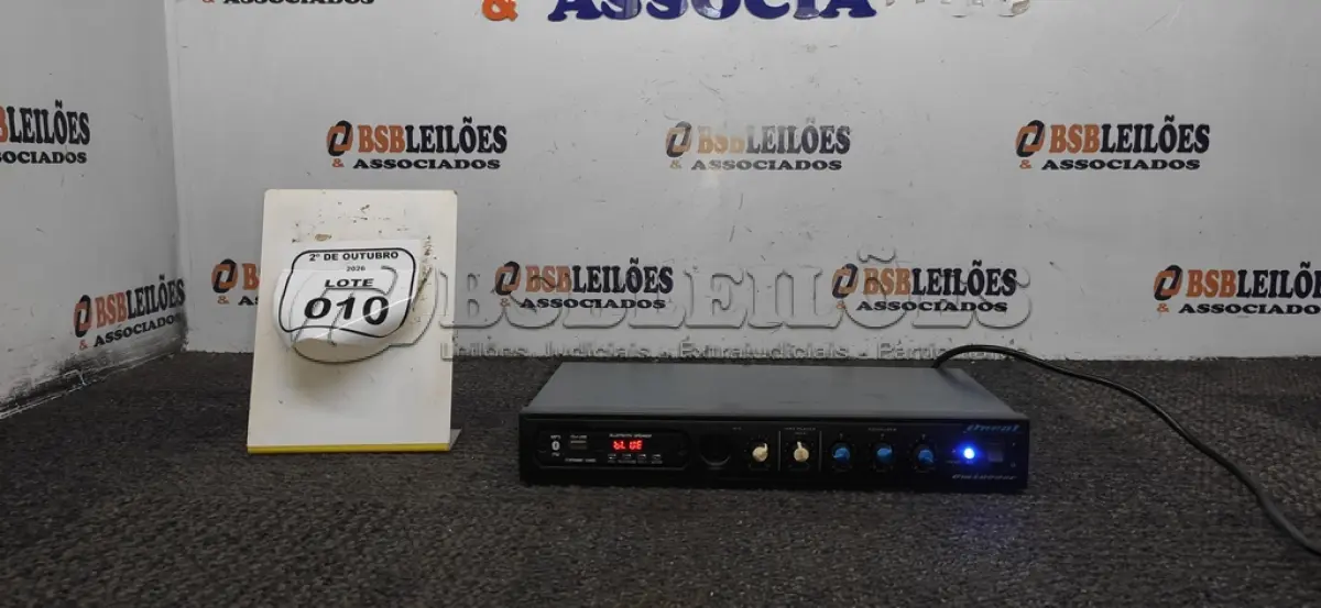 LOTE 010 - 01 AMPLIFICADOR DE SOM AMBIENTE MODELO OM-2000EC MARCA ONEAL. (NO ESTADO) ATENÇÃO! FAZER A VISITAÇÃO ANTES DE ARREMATAR, NÃO SABEMOS SE FUNCIONA, LEILÃO NÃO TEM GARANTIA E NEM DEVOLUÇÃO, SUJEITO A POSSÍVEIS AVARIAS VISÍVEIS/OCULTAS E/OU AUSÊNCIA DE COMPONENTES.