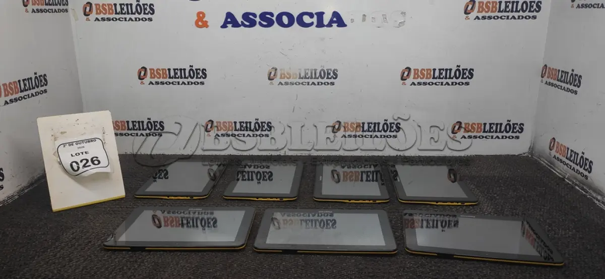 LOTE 026 - 07 TABLETS ESCOLARES MARCA POSITIVO SEM CARREGADOR. (NO ESTADO) ATENÇÃO! FAZER A VISITAÇÃO ANTES DE ARREMATAR, NÃO SABEMOS SE FUNCIONA, LEILÃO NÃO TEM GARANTIA E NEM DEVOLUÇÃO, SUJEITO A POSSÍVEIS AVARIAS VISÍVEIS/OCULTAS E/OU AUSÊNCIA DE COMPONENTES.