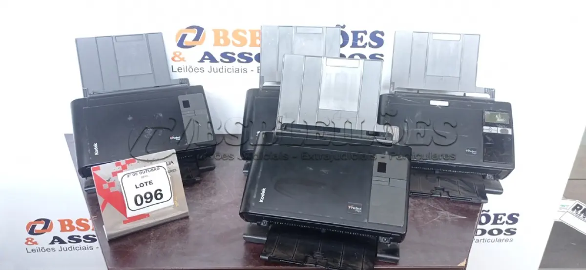 LOTE 096 - 04 SCANNERS MODELO I2400 MARCA KODAK. (NO ESTADO) ATENÇÃO! FAZER A VISITAÇÃO ANTES DE ARREMATAR, NÃO SABEMOS SE FUNCIONA, LEILÃO NÃO TEM GARANTIA E NEM DEVOLUÇÃO, SUJEITO A POSSÍVEIS AVARIAS VISÍVEIS/OCULTAS E/OU AUSÊNCIA DE COMPONENTES.