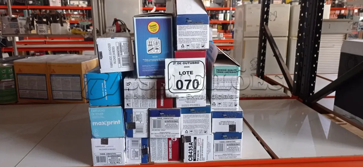 LOTE 070 - 01 LOTE COM VÁRIOS TONNERS DE IMPRESSORAS DE MARCASSE MODELOS DIVERSOS. (NO ESTADO) ATENÇÃO! FAZER A VISITAÇÃO ANTES DE ARREMATAR, NÃO SABEMOS SE FUNCIONA, LEILÃO NÃO TEM GARANTIA E NEM DEVOLUÇÃO, SUJEITO A POSSÍVEIS AVARIAS VISÍVEIS/OCULTAS E/OU AUSÊNCIA DE COMPONENTES.