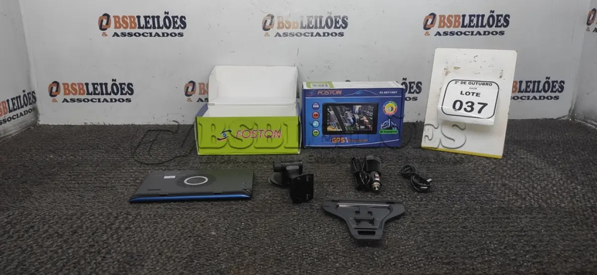 LOTE 037 - 02 GPS MARCA FOSTON. (NO ESTADO) ATENÇÃO! FAZER A VISITAÇÃO ANTES DE ARREMATAR, NÃO SABEMOS SE FUNCIONA, LEILÃO NÃO TEM GARANTIA E NEM DEVOLUÇÃO, SUJEITO A POSSÍVEIS AVARIAS VISÍVEIS/OCULTAS E/OU AUSÊNCIA DE COMPONENTES.