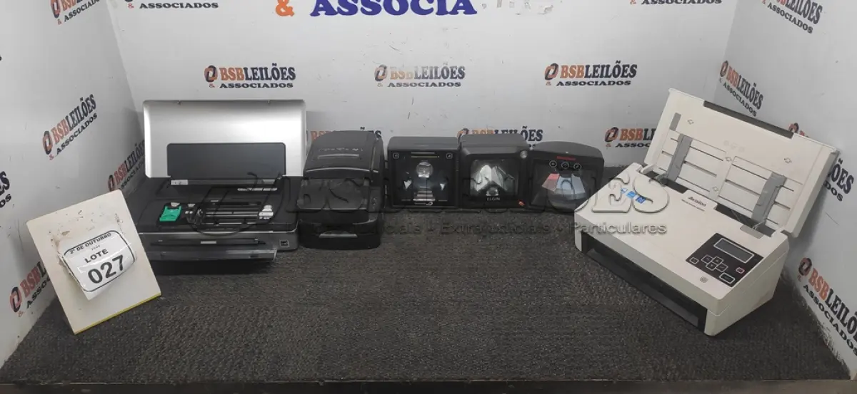 LOTE 027 - 01 IMPRESSORA TÉRMICA, 02 SCANNERS E 03 LEITORES DE CÓDIGO DE BARRAS. (NO ESTADO) ATENÇÃO! FAZER A VISITAÇÃO ANTES DE ARREMATAR, NÃO SABEMOS SE FUNCIONA, LEILÃO NÃO TEM GARANTIA E NEM DEVOLUÇÃO, SUJEITO A POSSÍVEIS AVARIAS VISÍVEIS/OCULTAS E/OU AUSÊNCIA DE COMPONENTES.