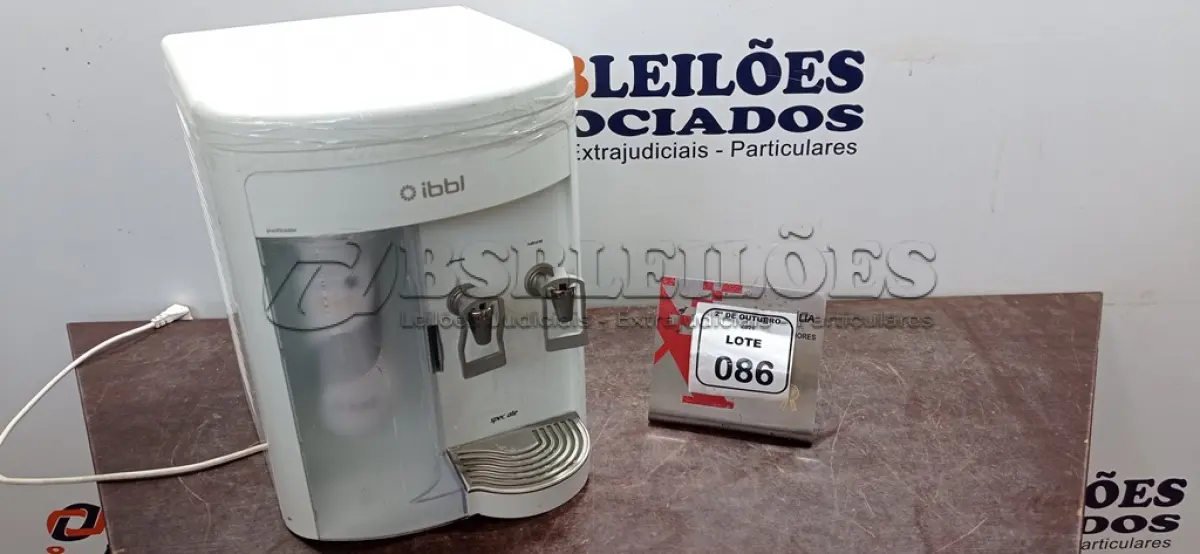 LOTE 086 - 01 PURIFICADOR DE ÁGUA MARCA IBBL. (NO ESTADO) ATENÇÃO! FAZER A VISITAÇÃO ANTES DE ARREMATAR, NÃO SABEMOS SE FUNCIONA, LEILÃO NÃO TEM GARANTIA E NEM DEVOLUÇÃO, SUJEITO A POSSÍVEIS AVARIAS VISÍVEIS/OCULTAS E/OU AUSÊNCIA DE COMPONENTES.