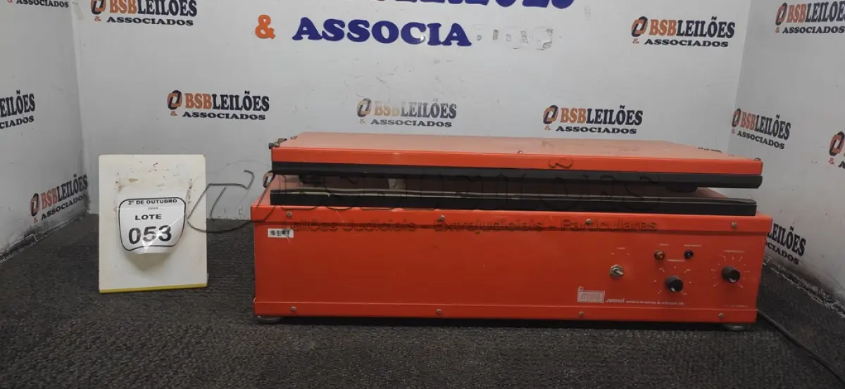 LOTE 053 - 01 SELADORA TÉRMICA MARCA MSE. (NO ESTADO) ATENÇÃO! FAZER A VISITAÇÃO ANTES DE ARREMATAR, NÃO SABEMOS SE FUNCIONA, LEILÃO NÃO TEM GARANTIA E NEM DEVOLUÇÃO, SUJEITO A POSSÍVEIS AVARIAS VISÍVEIS/OCULTAS E/OU AUSÊNCIA DE COMPONENTES.