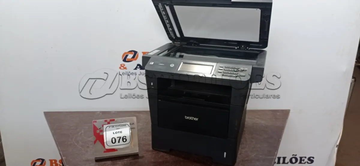 LOTE 076 - 01 IMPRESSORA MULTIFUNCIONAL MODELO MFC-8952DW MARCA BROTHER. (NO ESTADO) ATENÇÃO! FAZER A VISITAÇÃO ANTES DE ARREMATAR, NÃO SABEMOS SE FUNCIONA, LEILÃO NÃO TEM GARANTIA E NEM DEVOLUÇÃO, SUJEITO A POSSÍVEIS AVARIAS VISÍVEIS/OCULTAS E/OU AUSÊNCIA DE COMPONENTES.