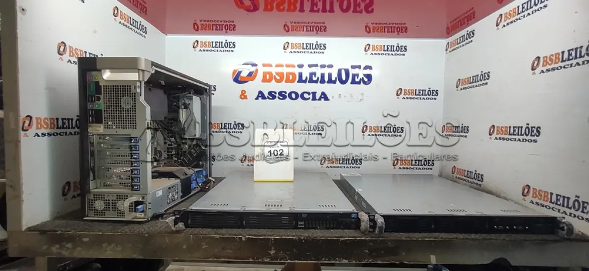 LOTE 102 - 03 SERVIDORES DE MARCAS E MODELOS DIVERSOS. (NO ESTADO) ATENÇÃO! FAZER A VISITAÇÃO ANTES DE ARREMATAR, NÃO SABEMOS SE FUNCIONA, LEILÃO NÃO TEM GARANTIA E NEM DEVOLUÇÃO, SUJEITO A POSSÍVEIS AVARIAS VISÍVEIS/OCULTAS E/OU AUSÊNCIA DE COMPONENTES.