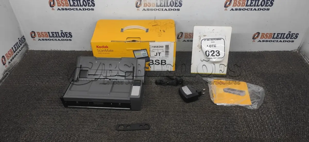 LOTE 023 - 01 SCANNER MODELO I940 MARCA KODAK. (NO ESTADO) ATENÇÃO! FAZER A VISITAÇÃO ANTES DE ARREMATAR, NÃO SABEMOS SE FUNCIONA, LEILÃO NÃO TEM GARANTIA E NEM DEVOLUÇÃO, SUJEITO A POSSÍVEIS AVARIAS VISÍVEIS/OCULTAS E/OU AUSÊNCIA DE COMPONENTES.