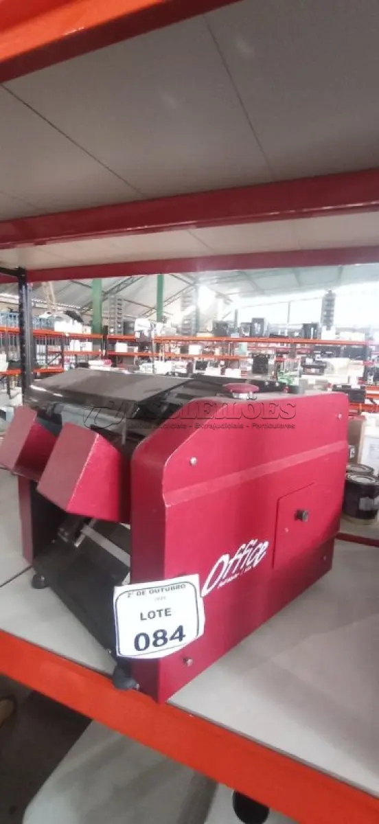 LOTE 084 - 01 ENVELOPADORA MODELO OFFICE MARCA SELF MAILER. (NO ESTADO) ATENÇÃO! FAZER A VISITAÇÃO ANTES DE ARREMATAR, NÃO SABEMOS SE FUNCIONA, LEILÃO NÃO TEM GARANTIA E NEM DEVOLUÇÃO, SUJEITO A POSSÍVEIS AVARIAS VISÍVEIS/OCULTAS E/OU AUSÊNCIA DE COMPONENTES.