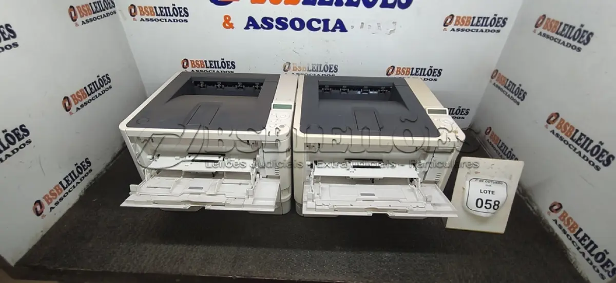 LOTE 058 - 02 IMPRESSORAS MODELO ES5112 MARCA OKI. (NO ESTADO) ATENÇÃO! FAZER A VISITAÇÃO ANTES DE ARREMATAR, NÃO SABEMOS SE FUNCIONA, LEILÃO NÃO TEM GARANTIA E NEM DEVOLUÇÃO, SUJEITO A POSSÍVEIS AVARIAS VISÍVEIS/OCULTAS E/OU AUSÊNCIA DE COMPONENTES.