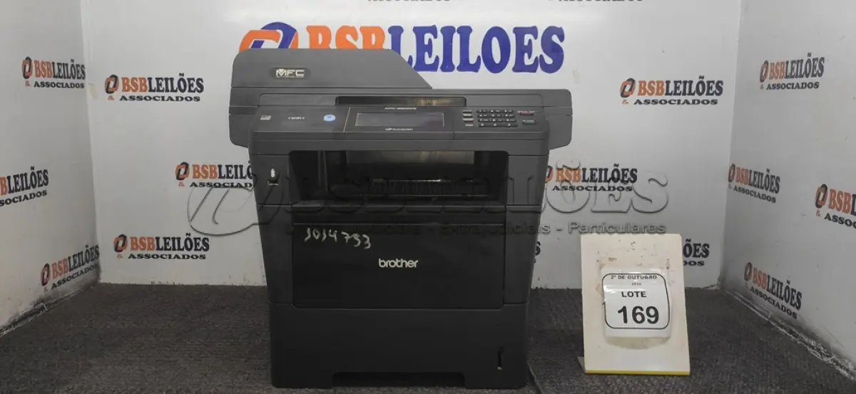 LOTE 169 - 01 IMPRESSORA MULTIFUNCIONAL MODELO MFC-8952DW MARCA BROTHER. (NO ESTADO) ATENÇÃO! FAZER A VISITAÇÃO ANTES DE ARREMATAR, NÃO SABEMOS SE FUNCIONA, LEILÃO NÃO TEM GARANTIA E NEM DEVOLUÇÃO, SUJEITO A POSSÍVEIS AVARIAS VISÍVEIS/OCULTAS E/OU AUSÊNCIA DE COMPONENTES.