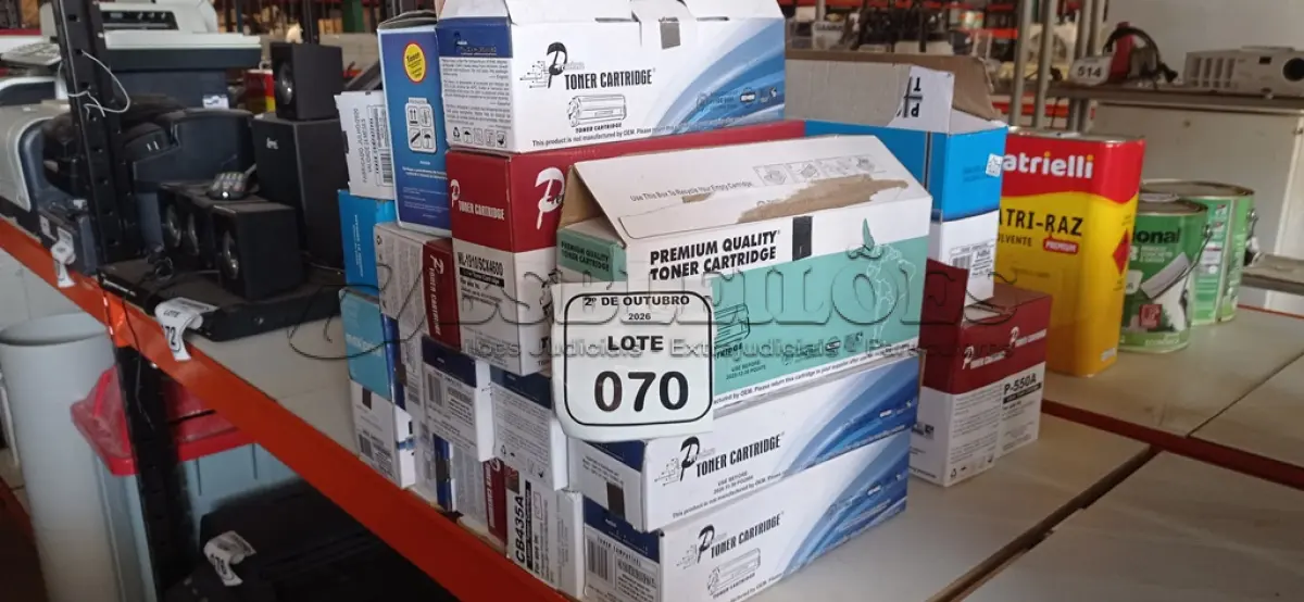 LOTE 070 - 01 LOTE COM VÁRIOS TONNERS DE IMPRESSORAS DE MARCASSE MODELOS DIVERSOS. (NO ESTADO) ATENÇÃO! FAZER A VISITAÇÃO ANTES DE ARREMATAR, NÃO SABEMOS SE FUNCIONA, LEILÃO NÃO TEM GARANTIA E NEM DEVOLUÇÃO, SUJEITO A POSSÍVEIS AVARIAS VISÍVEIS/OCULTAS E/OU AUSÊNCIA DE COMPONENTES.
