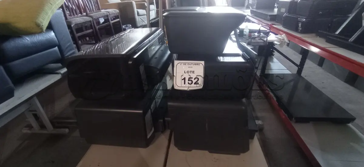LOTE 152 - 05 IMPRESSORAS DE MODELOS DIVERSOS MARCA HP. (NO ESTADO) ATENÇÃO! FAZER A VISITAÇÃO ANTES DE ARREMATAR, NÃO SABEMOS SE FUNCIONA, LEILÃO NÃO TEM GARANTIA E NEM DEVOLUÇÃO, SUJEITO A POSSÍVEIS AVARIAS VISÍVEIS/OCULTAS E/OU AUSÊNCIA DE COMPONENTES.