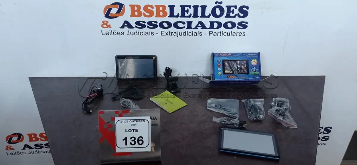 LOTE 136 - 02 GPS MARCA FOSTON. (NO ESTADO) ATENÇÃO! FAZER A VISITAÇÃO ANTES DE ARREMATAR, NÃO SABEMOS SE FUNCIONA, LEILÃO NÃO TEM GARANTIA E NEM DEVOLUÇÃO, SUJEITO A POSSÍVEIS AVARIAS VISÍVEIS/OCULTAS E/OU AUSÊNCIA DE COMPONENTES.