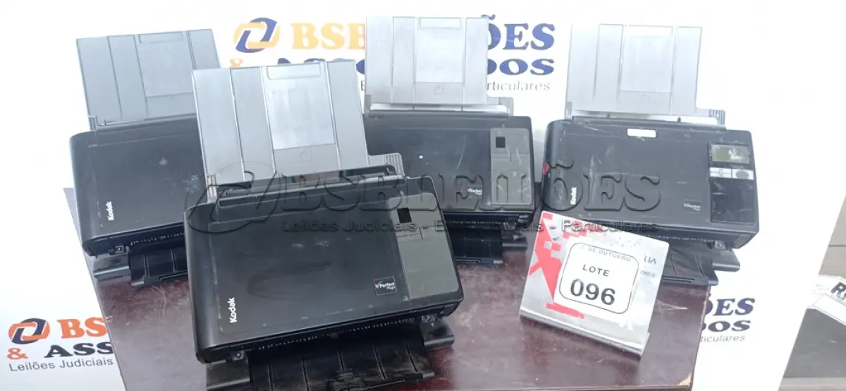 LOTE 096 - 04 SCANNERS MODELO I2400 MARCA KODAK. (NO ESTADO) ATENÇÃO! FAZER A VISITAÇÃO ANTES DE ARREMATAR, NÃO SABEMOS SE FUNCIONA, LEILÃO NÃO TEM GARANTIA E NEM DEVOLUÇÃO, SUJEITO A POSSÍVEIS AVARIAS VISÍVEIS/OCULTAS E/OU AUSÊNCIA DE COMPONENTES.