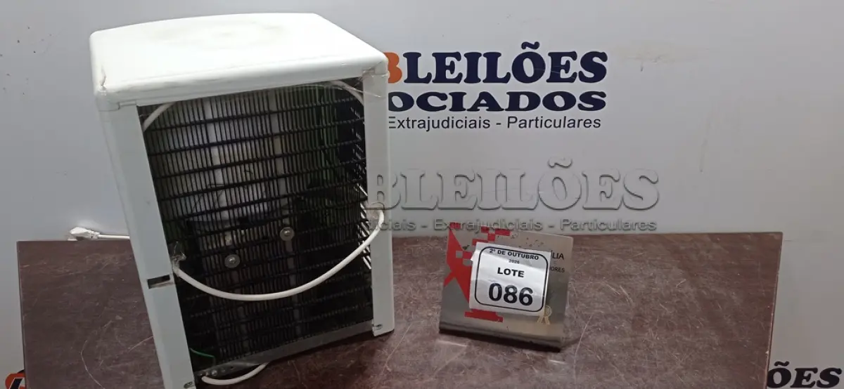 LOTE 086 - 01 PURIFICADOR DE ÁGUA MARCA IBBL. (NO ESTADO) ATENÇÃO! FAZER A VISITAÇÃO ANTES DE ARREMATAR, NÃO SABEMOS SE FUNCIONA, LEILÃO NÃO TEM GARANTIA E NEM DEVOLUÇÃO, SUJEITO A POSSÍVEIS AVARIAS VISÍVEIS/OCULTAS E/OU AUSÊNCIA DE COMPONENTES.
