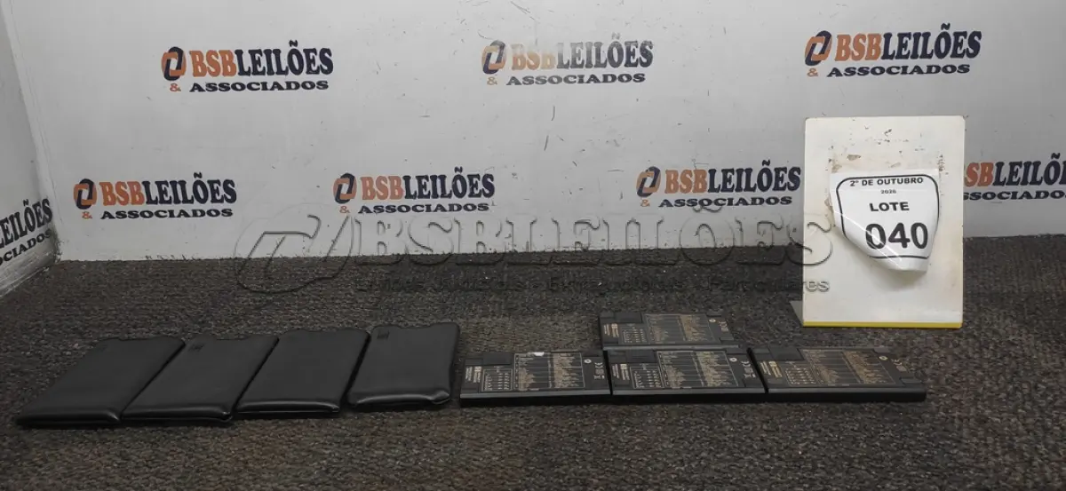LOTE 040 - 04 CALCULADORAS FINANCEIRAS MODELO 12C GOLD MARCA HP. (NO ESTADO) ATENÇÃO! FAZER A VISITAÇÃO ANTES DE ARREMATAR, NÃO SABEMOS SE FUNCIONA, LEILÃO NÃO TEM GARANTIA E NEM DEVOLUÇÃO, SUJEITO A POSSÍVEIS AVARIAS VISÍVEIS/OCULTAS E/OU AUSÊNCIA DE COMPONENTES.