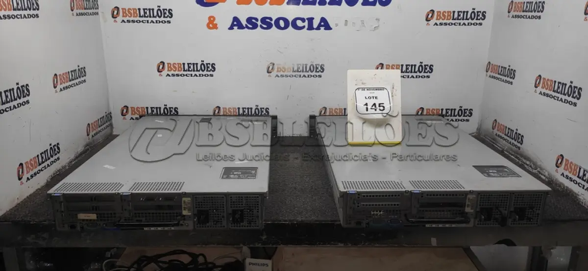 LOTE 145 - 02 SERVIDORES MODELO R710 MARCA DELL. (NO ESTADO) ATENÇÃO! FAZER A VISITAÇÃO ANTES DE ARREMATAR, NÃO SABEMOS SE FUNCIONA, LEILÃO NÃO TEM GARANTIA E NEM DEVOLUÇÃO, SUJEITO A POSSÍVEIS AVARIAS VISÍVEIS/OCULTAS E/OU AUSÊNCIA DE COMPONENTES.