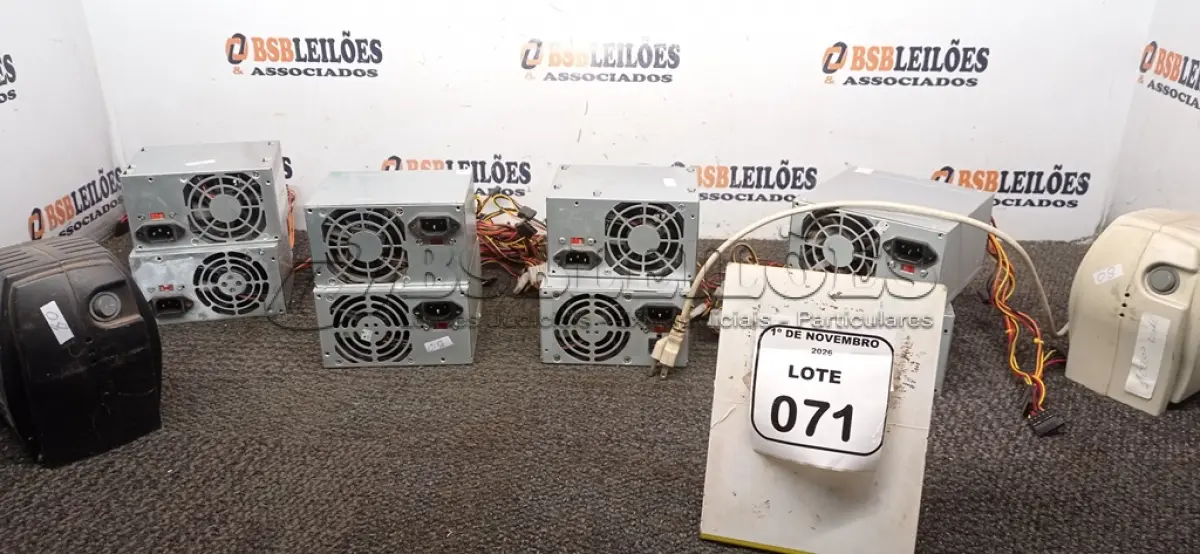 LOTE 071 - 08 FONTES DE ALIMENTAÇÃO PARA E 02 ESTABILIZADORES. (NO ESTADO) ATENÇÃO! FAZER A VISITAÇÃO ANTES DE ARREMATAR, NÃO SABEMOS SE FUNCIONA, LEILÃO NÃO TEM GARANTIA E NEM DEVOLUÇÃO, SUJEITO A POSSÍVEIS AVARIAS VISÍVEIS/OCULTAS E/OU AUSÊNCIA DE COMPONENTES.