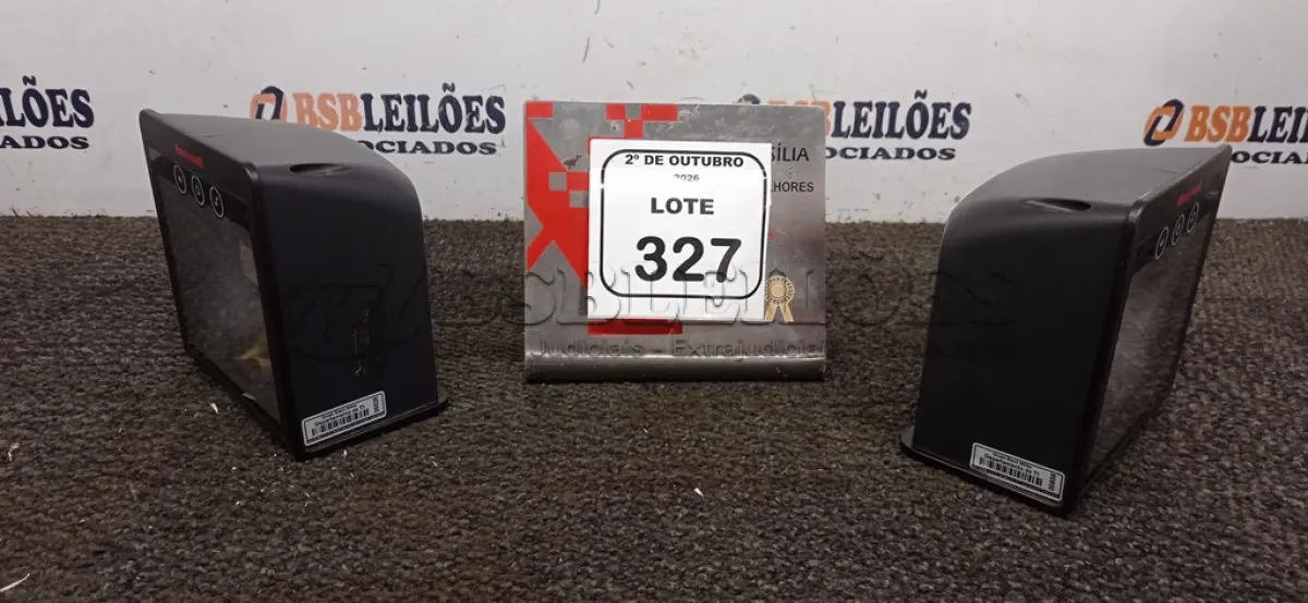 LOTE 327 - 02 LEITORES DE CÓDIGO DE BARRAS MARCA HONEYWELL. (NO ESTADO) ATENÇÃO! FAZER A VISITAÇÃO ANTES DE ARREMATAR, NÃO SABEMOS SE FUNCIONA, LEILÃO NÃO TEM GARANTIA E NEM DEVOLUÇÃO, SUJEITO A POSSÍVEIS AVARIAS VISÍVEIS/OCULTAS E/OU AUSÊNCIA DE COMPONENTES.