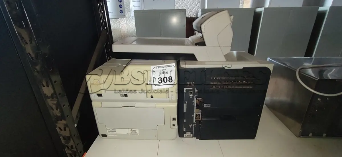 LOTE 308 - 02 IMPRESSORAS MARCAS BROTHER E HP E 01 SCANNER MARCA FUJITSU. (NO ESTADO) ATENÇÃO! FAZER A VISITAÇÃO ANTES DE ARREMATAR, NÃO SABEMOS SE FUNCIONA, LEILÃO NÃO TEM GARANTIA E NEM DEVOLUÇÃO, SUJEITO A POSSÍVEIS AVARIAS VISÍVEIS/OCULTAS E/OU AUSÊNCIA DE COMPONENTES.