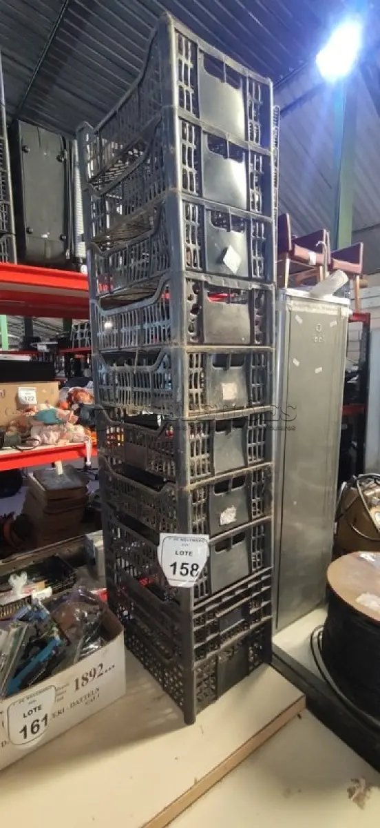 LOTE 158 - 10 CESTAS ORGANIZADORAS. (NO ESTADO) ATENÇÃO! FAZER A VISITAÇÃO ANTES DE ARREMATAR, NÃO SABEMOS SE FUNCIONA, LEILÃO NÃO TEM GARANTIA E NEM DEVOLUÇÃO, SUJEITO A POSSÍVEIS AVARIAS VISÍVEIS/OCULTAS E/OU AUSÊNCIA DE COMPONENTES.