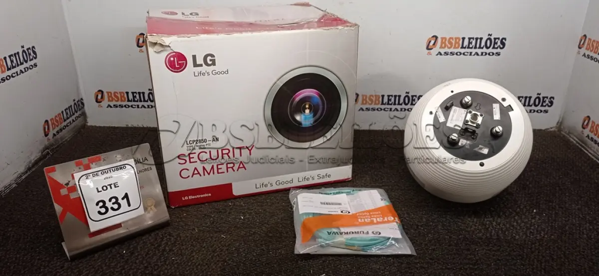 LOTE 331 - 01 CÂMERA TIPO DOME MODELO ANALOG PTZ MARCA LG. (NO ESTADO) ATENÇÃO! FAZER A VISITAÇÃO ANTES DE ARREMATAR, NÃO SABEMOS SE FUNCIONA, LEILÃO NÃO TEM GARANTIA E NEM DEVOLUÇÃO, SUJEITO A POSSÍVEIS AVARIAS VISÍVEIS/OCULTAS E/OU AUSÊNCIA DE COMPONENTES.