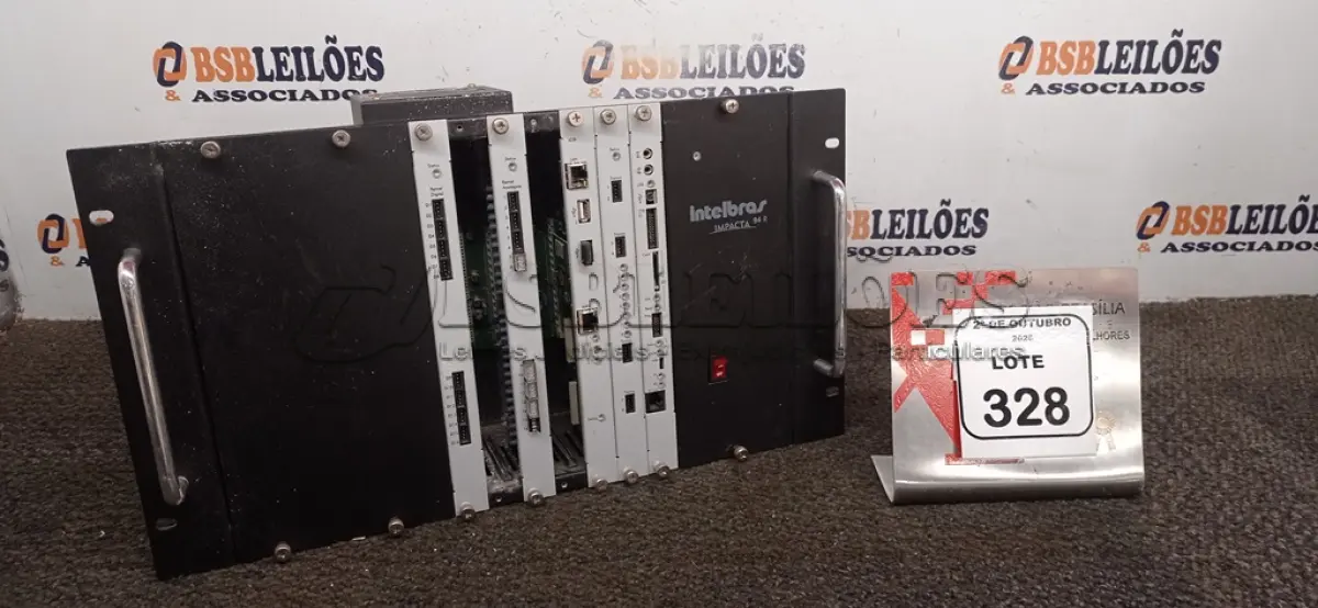 LOTE 328 - 01 CENTRAL TELEFÔNICA MARCA INTELBRAS. (NO ESTADO) ATENÇÃO! FAZER A VISITAÇÃO ANTES DE ARREMATAR, NÃO SABEMOS SE FUNCIONA, LEILÃO NÃO TEM GARANTIA E NEM DEVOLUÇÃO, SUJEITO A POSSÍVEIS AVARIAS VISÍVEIS/OCULTAS E/OU AUSÊNCIA DE COMPONENTES.