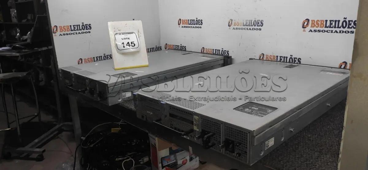 LOTE 145 - 02 SERVIDORES MODELO R710 MARCA DELL. (NO ESTADO) ATENÇÃO! FAZER A VISITAÇÃO ANTES DE ARREMATAR, NÃO SABEMOS SE FUNCIONA, LEILÃO NÃO TEM GARANTIA E NEM DEVOLUÇÃO, SUJEITO A POSSÍVEIS AVARIAS VISÍVEIS/OCULTAS E/OU AUSÊNCIA DE COMPONENTES.