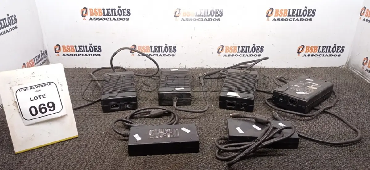 LOTE 069 - 06 FONTES DE ALIMENTAÇÃO CHAVEADAS. (NO ESTADO) ATENÇÃO! FAZER A VISITAÇÃO ANTES DE ARREMATAR, NÃO SABEMOS SE FUNCIONA, LEILÃO NÃO TEM GARANTIA E NEM DEVOLUÇÃO, SUJEITO A POSSÍVEIS AVARIAS VISÍVEIS/OCULTAS E/OU AUSÊNCIA DE COMPONENTES.
