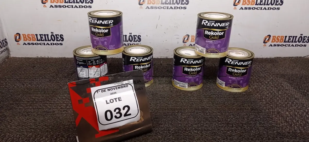 LOTE 032 - 06 LATA DE TINTAS SEMI ACETINADO LINHA REKOLOR GOLD DE 800ML NA COR BRANCO/BASE NEVE MARCA RENNER. (NO ESTADO) ATENÇÃO! FAZER A VISITAÇÃO ANTES DE ARREMATAR, NÃO SABEMOS SE FUNCIONA, LEILÃO NÃO TEM GARANTIA E NEM DEVOLUÇÃO, SUJEITO A POSSÍVEIS AVARIAS VISÍVEIS/OCULTAS E/OU AUSÊNCIA DE COMPONENTES.