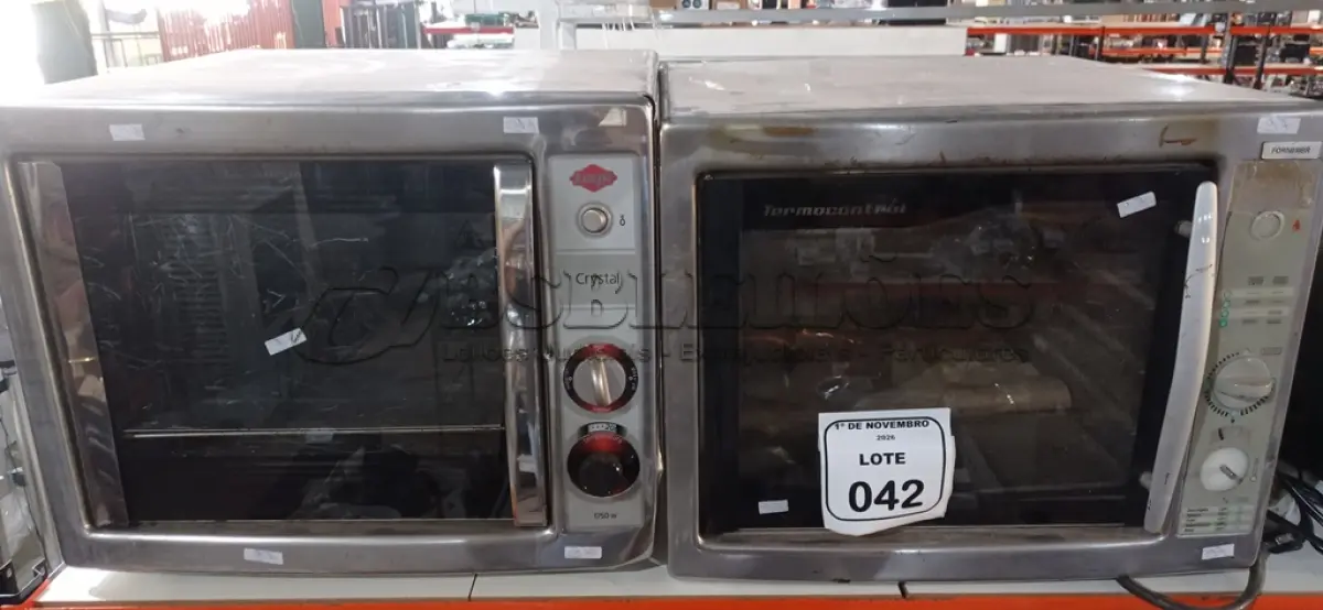 LOTE 042 - 02 FORNOS ELÉTRICOS COM AVARIAS. (NO ESTADO) ATENÇÃO! FAZER A VISITAÇÃO ANTES DE ARREMATAR, NÃO SABEMOS SE FUNCIONA, LEILÃO NÃO TEM GARANTIA E NEM DEVOLUÇÃO, SUJEITO A POSSÍVEIS AVARIAS VISÍVEIS/OCULTAS E/OU AUSÊNCIA DE COMPONENTES.