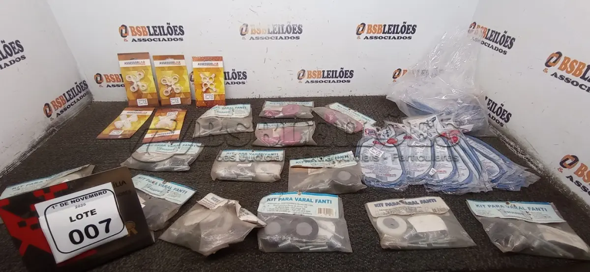 LOTE 007 - 01 LOTE COM VÁRIOS ACESSÓRIOS PARA VARAIS E BORRACHAS PARA TAMPA DE PANELA DE PRESSÃO. (NO ESTADO) ATENÇÃO! FAZER A VISITAÇÃO ANTES DE ARREMATAR, NÃO SABEMOS SE FUNCIONA, LEILÃO NÃO TEM GARANTIA E NEM DEVOLUÇÃO, SUJEITO A POSSÍVEIS AVARIAS VISÍVEIS/OCULTAS E/OU AUSÊNCIA DE COMPONENTES.