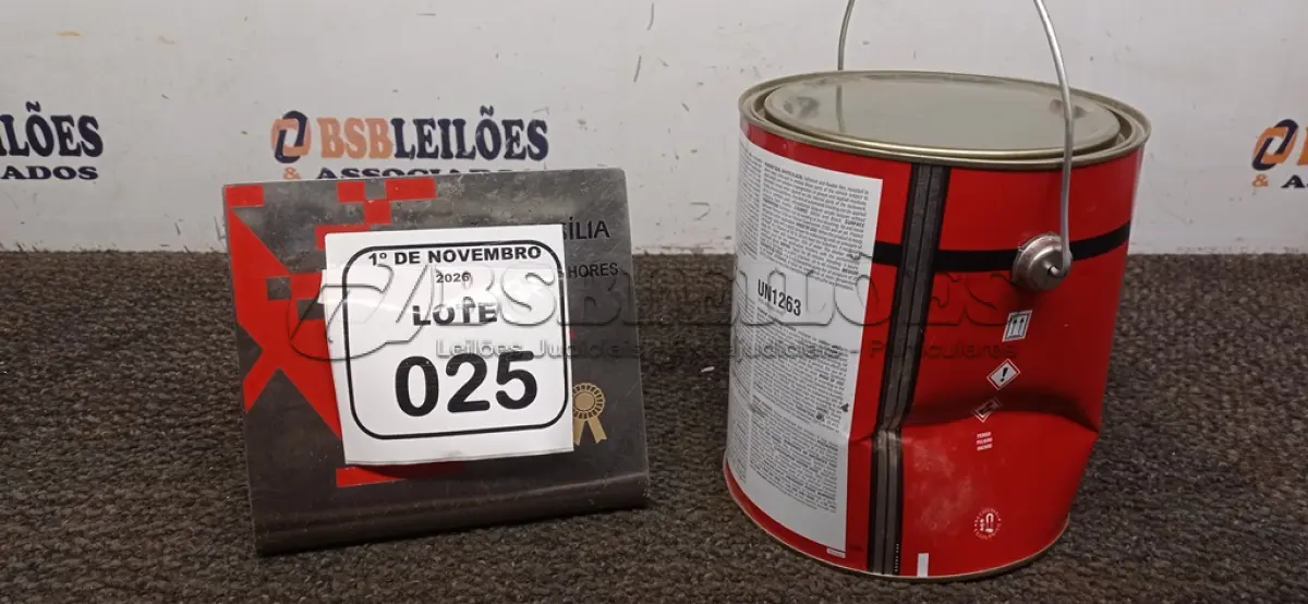 LOTE 025 - 01 LATA DE EMBORRACHAMENTO PRETO LINHA AUTOMOTIVA DE 3,6L NA COR ANJO TINTAS. (NO ESTADO) ATENÇÃO! FAZER A VISITAÇÃO ANTES DE ARREMATAR, NÃO SABEMOS SE FUNCIONA, LEILÃO NÃO TEM GARANTIA E NEM DEVOLUÇÃO, SUJEITO A POSSÍVEIS AVARIAS VISÍVEIS/OCULTAS E/OU AUSÊNCIA DE COMPONENTES.