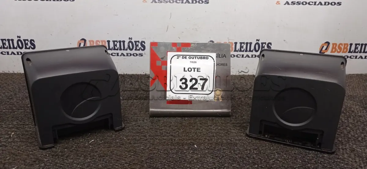 LOTE 327 - 02 LEITORES DE CÓDIGO DE BARRAS MARCA HONEYWELL. (NO ESTADO) ATENÇÃO! FAZER A VISITAÇÃO ANTES DE ARREMATAR, NÃO SABEMOS SE FUNCIONA, LEILÃO NÃO TEM GARANTIA E NEM DEVOLUÇÃO, SUJEITO A POSSÍVEIS AVARIAS VISÍVEIS/OCULTAS E/OU AUSÊNCIA DE COMPONENTES.