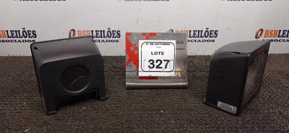 LOTE 327 - 02 LEITORES DE CÓDIGO DE BARRAS MARCA HONEYWELL. (NO ESTADO) ATENÇÃO! FAZER A VISITAÇÃO ANTES DE ARREMATAR, NÃO SABEMOS SE FUNCIONA, LEILÃO NÃO TEM GARANTIA E NEM DEVOLUÇÃO, SUJEITO A POSSÍVEIS AVARIAS VISÍVEIS/OCULTAS E/OU AUSÊNCIA DE COMPONENTES.