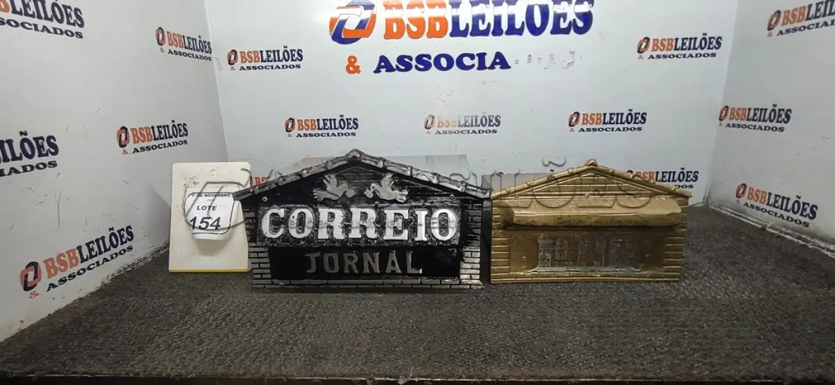 LOTE 154 - 06 CAIXAS DE CORREIO DE FERRO. (NO ESTADO) ATENÇÃO! FAZER A VISITAÇÃO ANTES DE ARREMATAR, NÃO SABEMOS SE FUNCIONA, LEILÃO NÃO TEM GARANTIA E NEM DEVOLUÇÃO, SUJEITO A POSSÍVEIS AVARIAS VISÍVEIS/OCULTAS E/OU AUSÊNCIA DE COMPONENTES.