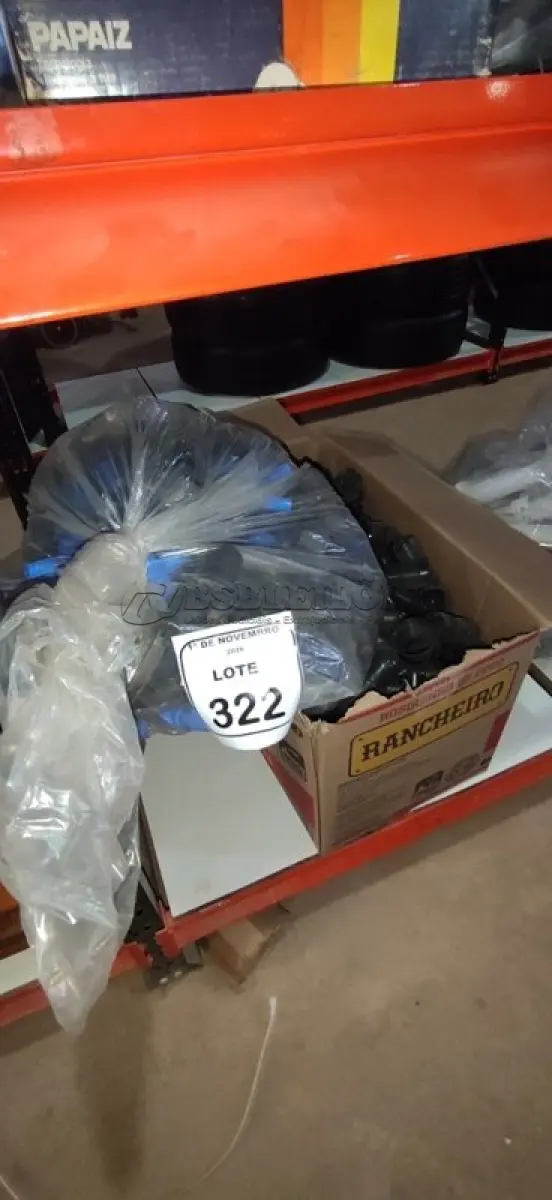 LOTE 322 - 01 LOTE COM GRANDE QUANTIDADE DE ADAPTADORES COM ROSCA EXTERNA E ESPIGÃO DE MODELOS E MEDIDAS DIVERSAS. (NO ESTADO) ATENÇÃO! FAZER A VISITAÇÃO ANTES DE ARREMATAR, NÃO SABEMOS SE FUNCIONA, LEILÃO NÃO TEM GARANTIA E NEM DEVOLUÇÃO, SUJEITO A POSSÍVEIS AVARIAS VISÍVEIS/OCULTAS E/OU AUSÊNCIA DE COMPONENTES.