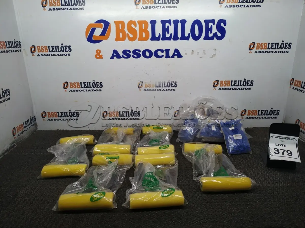 LOTE 379 - 11 ROLOS DE ESPUMA E GRANDE QUANTIDADE DE GOTEJADORES MODELO GA-2 MARCA AGROJET. (NO ESTADO) ATENÇÃO! FAZER A VISITAÇÃO ANTES DE ARREMATAR, NÃO SABEMOS SE FUNCIONA, LEILÃO NÃO TEM GARANTIA E NEM DEVOLUÇÃO, SUJEITO A POSSÍVEIS AVARIAS VISÍVEIS/OCULTAS E/OU AUSÊNCIA DE COMPONENTES.